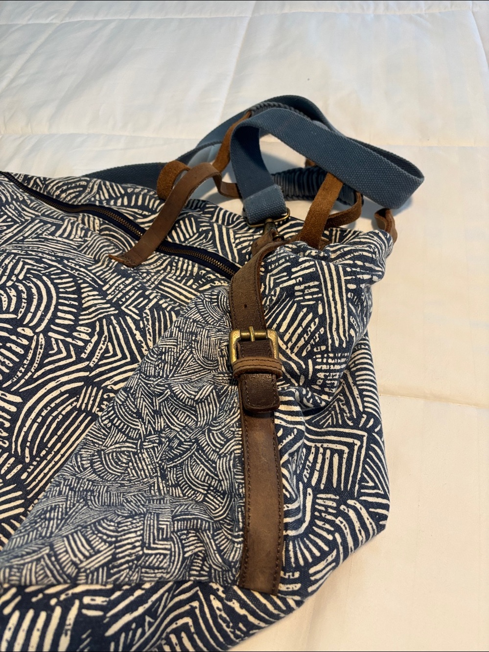 Anthropologie Jasper & Jeera Teresa Weekender Blue & White Leather Trims Bag - Picture 7 of 15